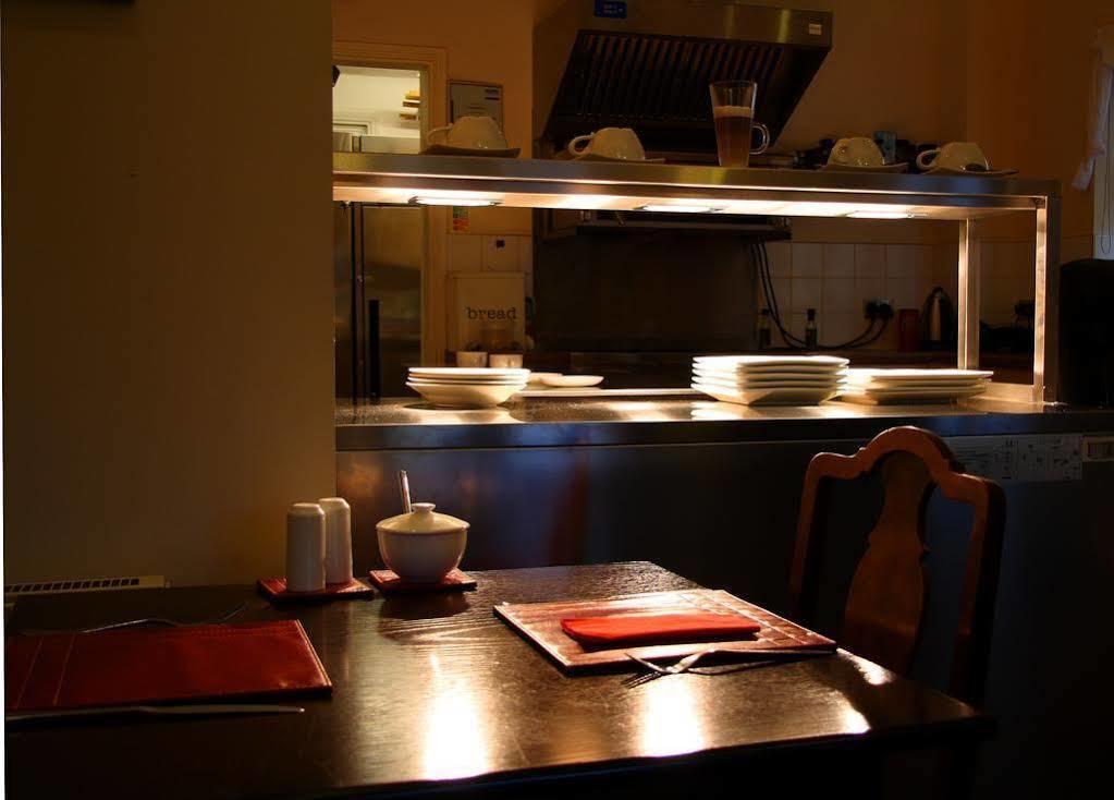Kidron B & B & The Old Manse Guesthouse Blackwaterfoot エクステリア 写真