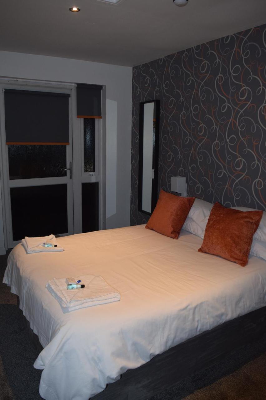 Kidron B & B & The Old Manse Guesthouse Blackwaterfoot エクステリア 写真