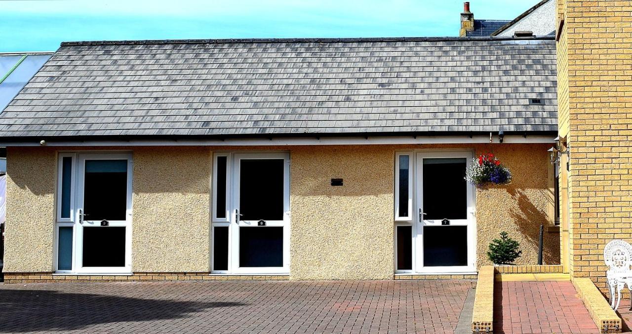 Kidron B & B & The Old Manse Guesthouse Blackwaterfoot エクステリア 写真